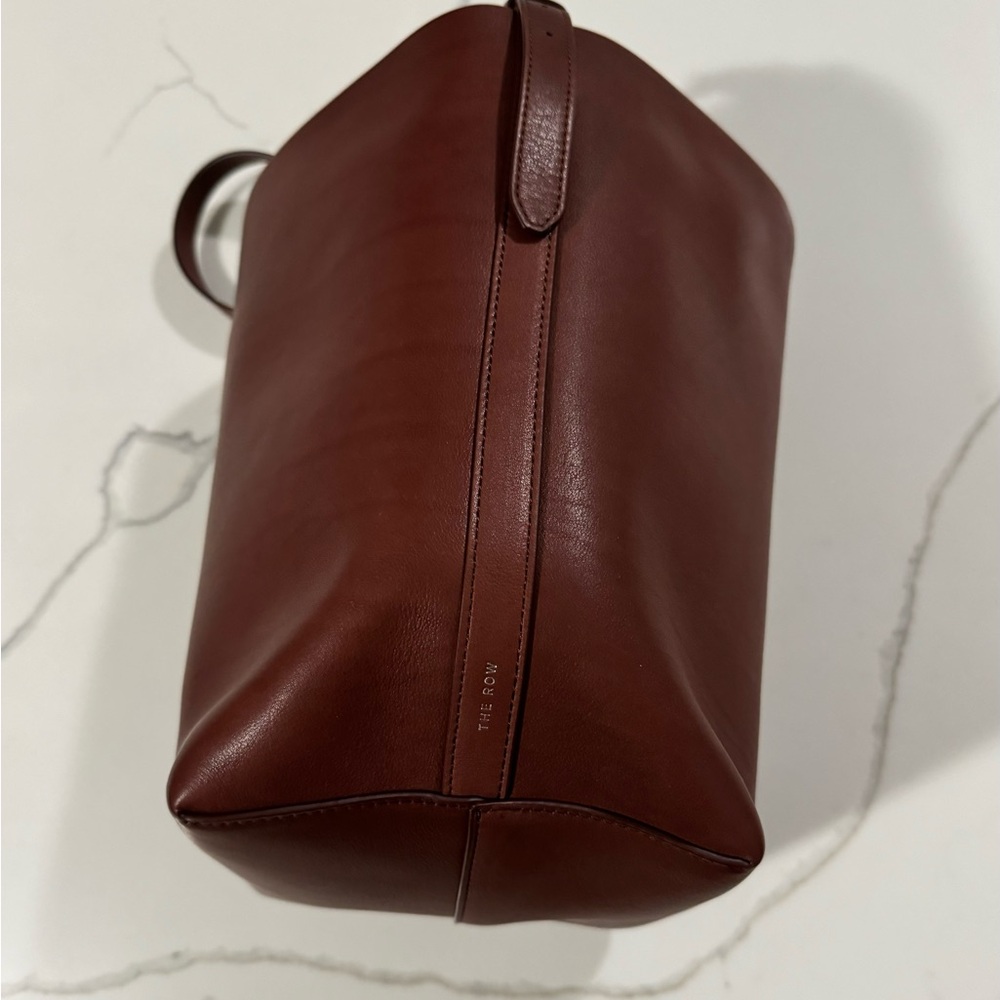THE ROW Women's Medium N/S Park Tote Belt Bag Retail: $2750 (NWT) - Picture 3 of 10